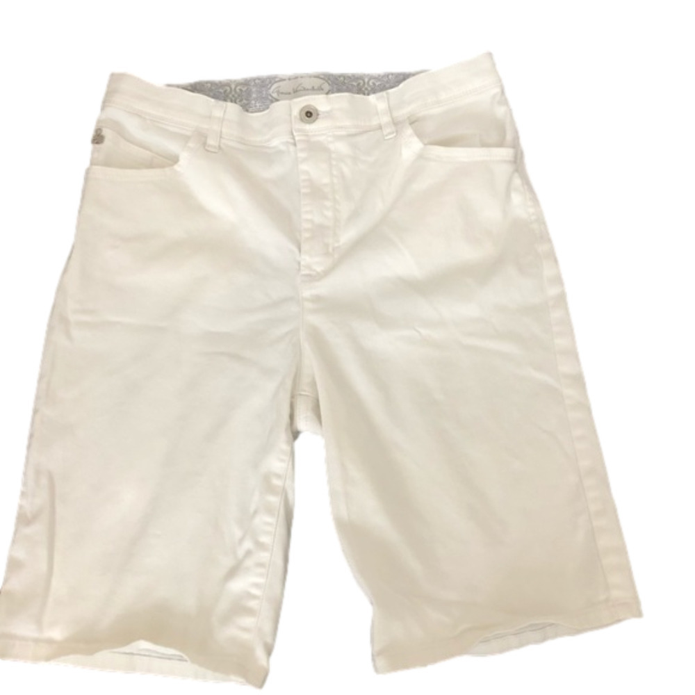 Gloria Vanderbilt Walking Five Pocket, like new
